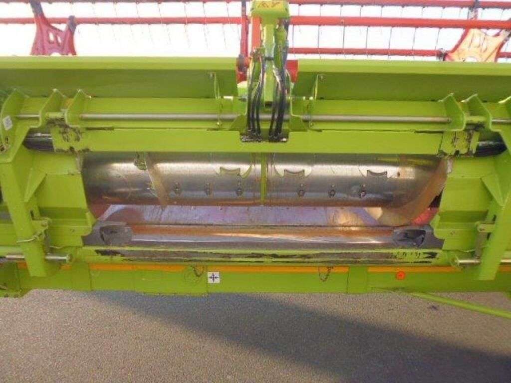 CLAAS Vario 1200 reaper - Photo 18
