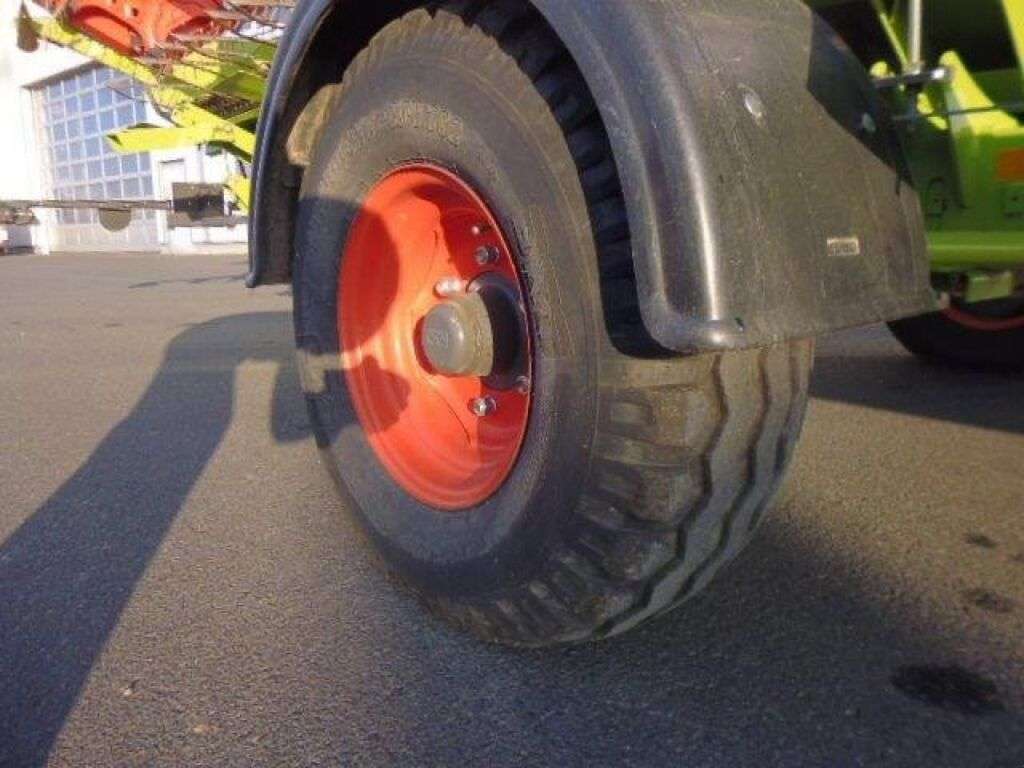 CLAAS Vario 1200 reaper - Photo 20