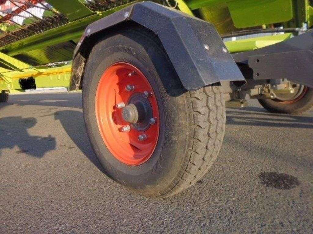 CLAAS Vario 1200 reaper - Photo 24