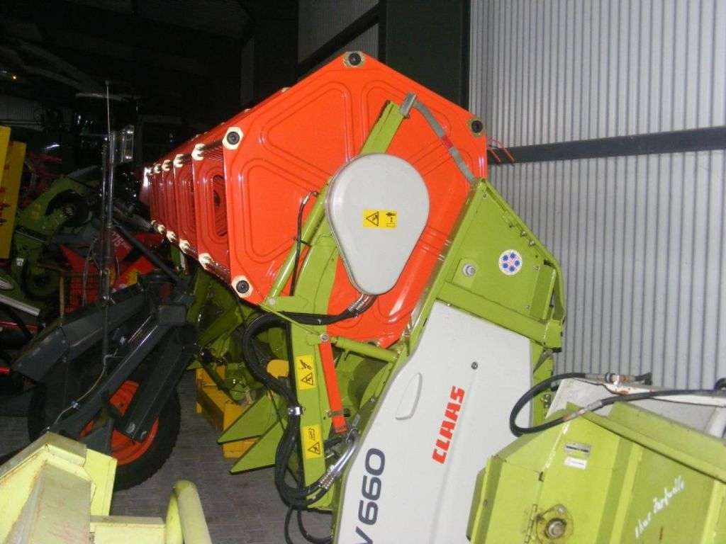 CLAAS V 660 reaper - Photo 4