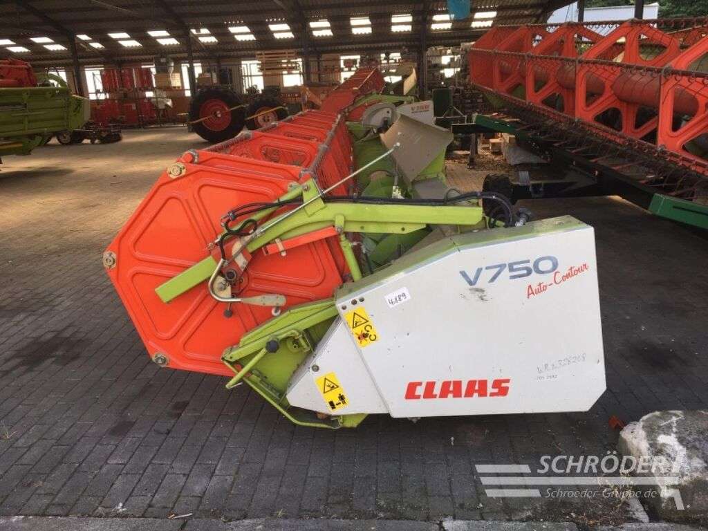 CLAAS V 750 reaper - Photo 2