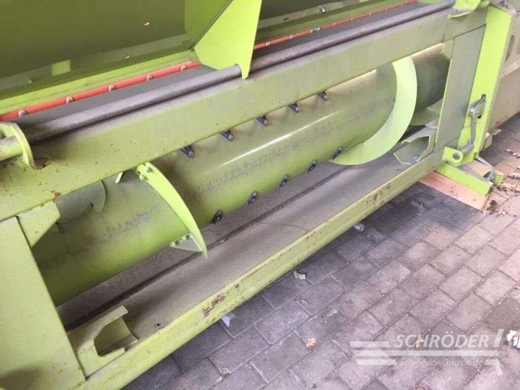 CLAAS V 750 reaper - Photo 4