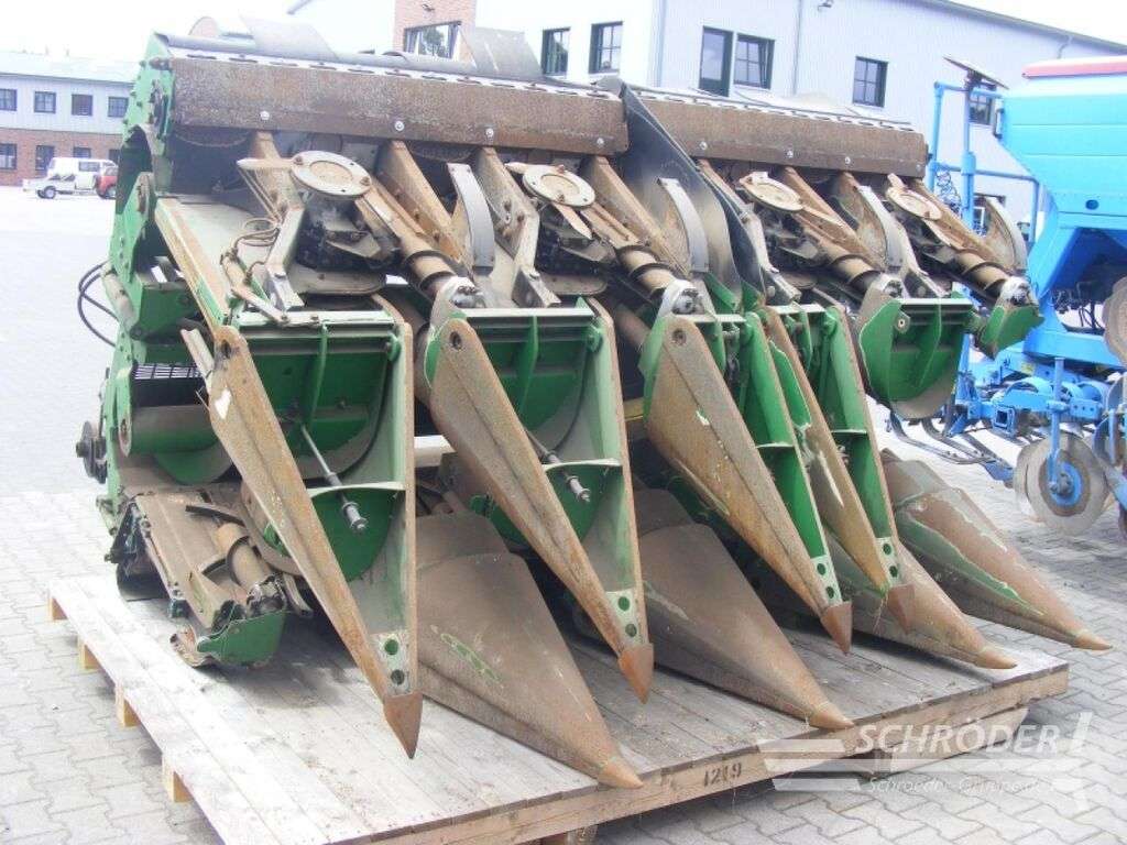 KEMPER Cornstar 208 reaper