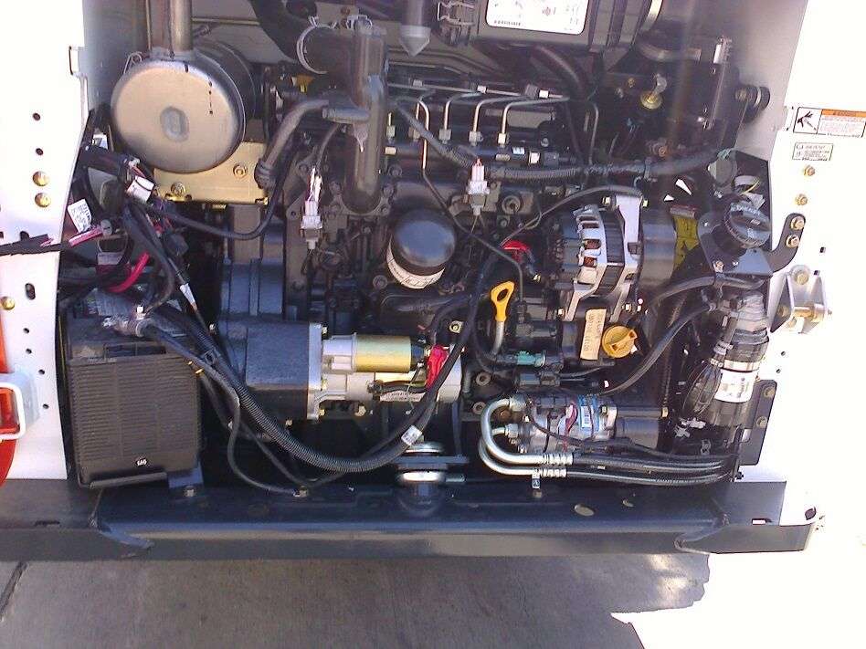 New BOBCAT S630 skid steer - Photo 21