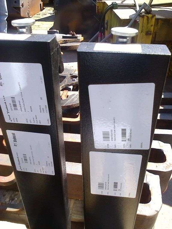 New BOBCAT S 590 skid steer - Photo 11