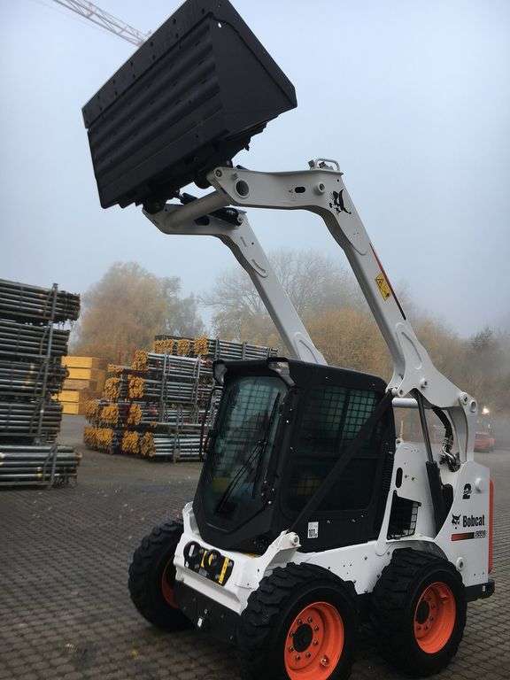 New BOBCAT S 590 skid steer - Photo 6