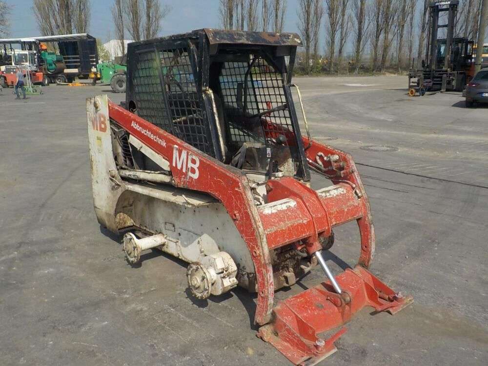 BOBCAT Skidsteer Loader skid steer for sale by auction - Photo 4
