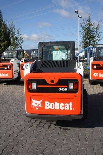 BOBCAT S 450 skid steer - Photo 5