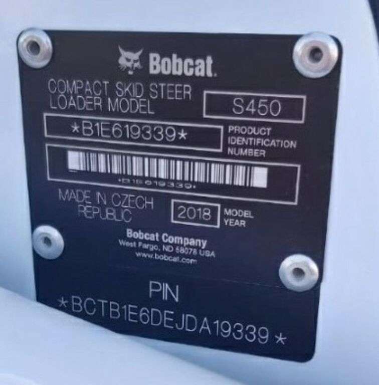 BOBCAT S450 skid steer for sale by auction - Photo 9