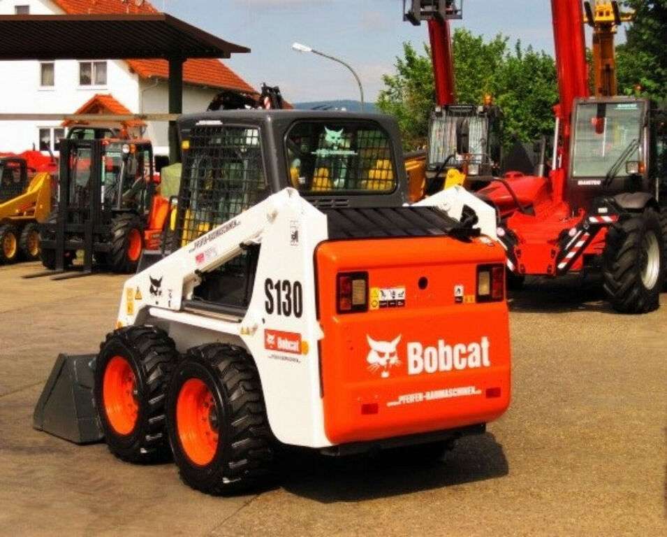 BOBCAT Kompaktlader S 130 - Zusatzhydr. vgl. 753 763 S150 skid steer - Photo 3