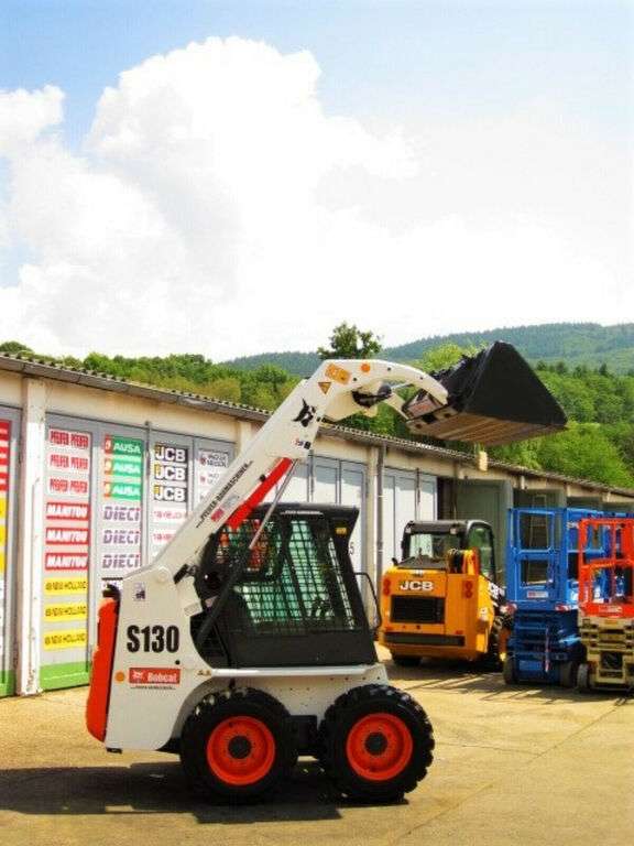 BOBCAT Kompaktlader S 130 - Zusatzhydr. vgl. 753 763 S150 skid steer - Photo 9