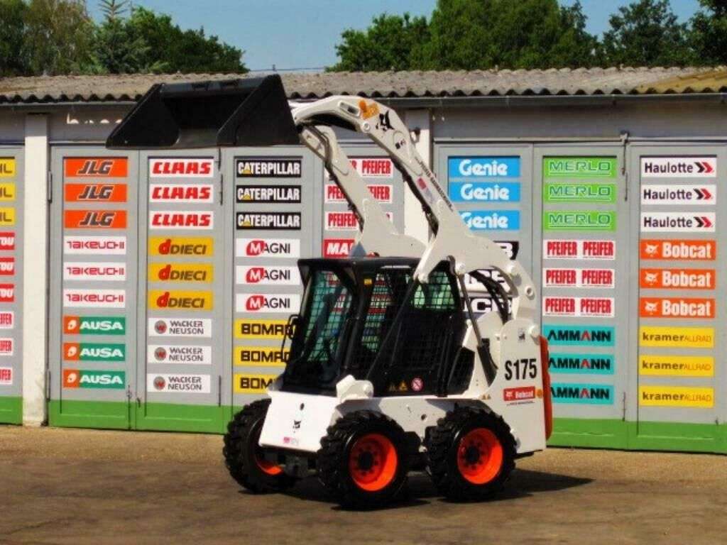 BOBCAT S 175 skid steer - Photo 7