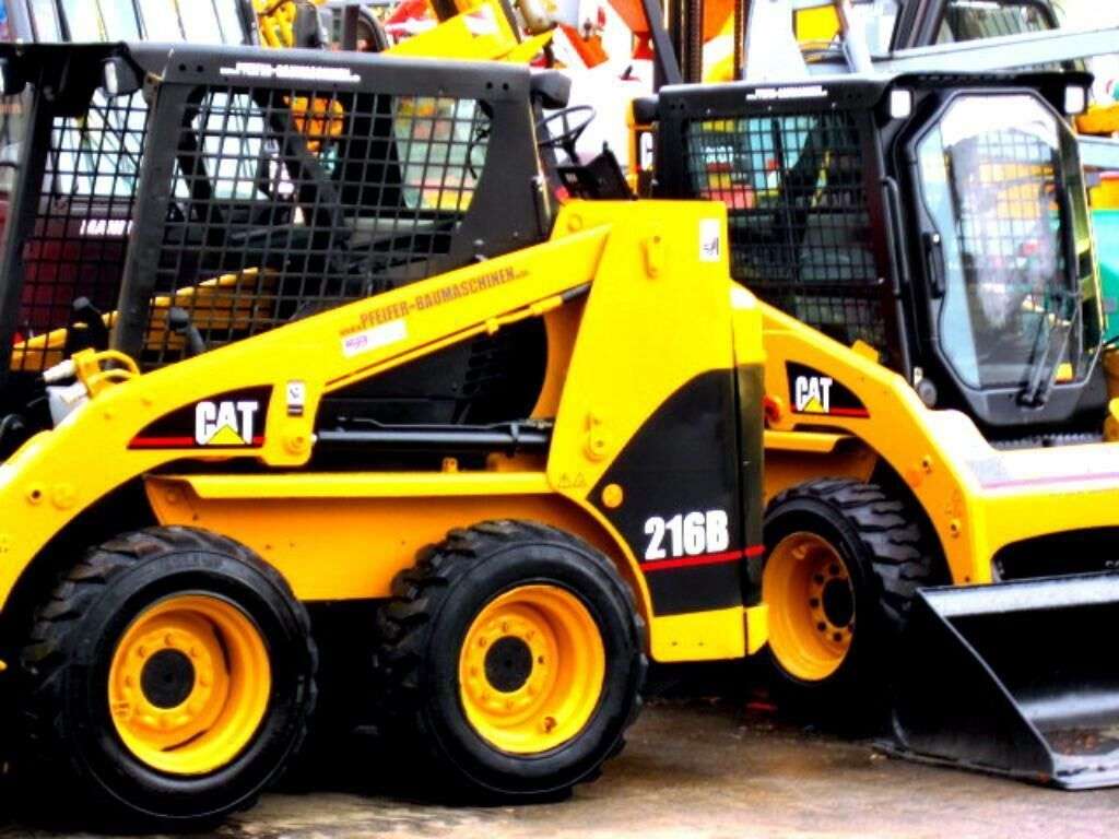 CATERPILLAR 226-B3 skid steer - Photo 13