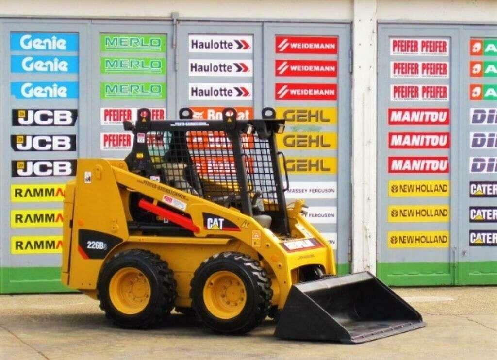 CATERPILLAR 226-B3 Zusatzhydr. vgl. 216 246 skid steer - Photo 5